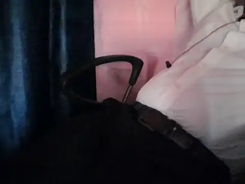 Snapshot of sexy_boy_hot_lund chatting on May 23, 2026, 10:47 am sexy boy hot lund online show from May 23, 2026, 10:47 am