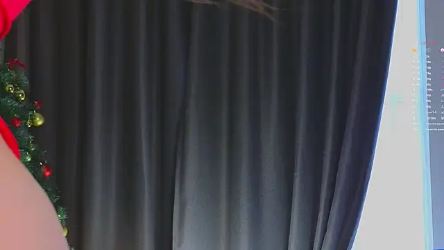 Snapshot of VirginiaHouston chatting on December 17, 2025, 6:29 am VirginiaHouston online show from December 17, 2025, 6:29 am