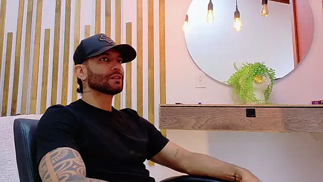 yorbymaxx online show from February 21, 2026, 1:46 pm