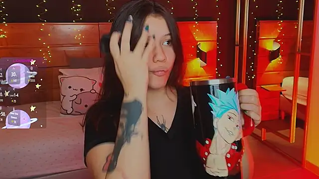 hanna kimura online show from November 10, 2025, 7:41 pm