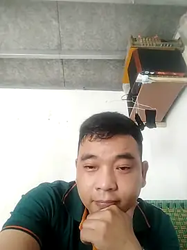 Snapshot of Boy_kuto77 chatting on October 25, 2025, 7:51 am Boy kuto77 online show from October 25, 2025, 7:51 am