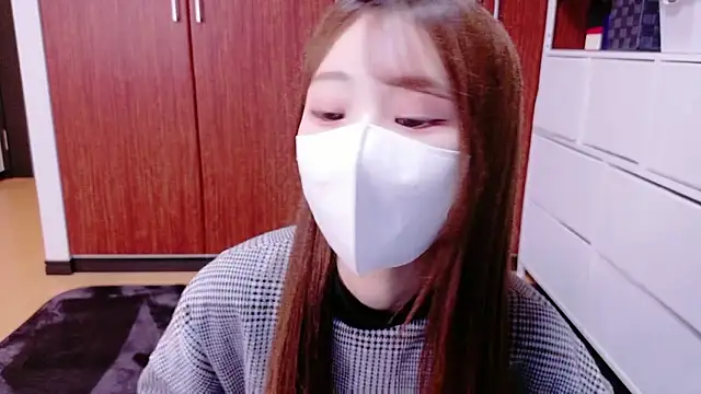 Ema o0 chan online show from October 26, 2025, 6:03 am