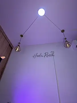 hade rosse online show from May 30, 2026, 3:39 pm