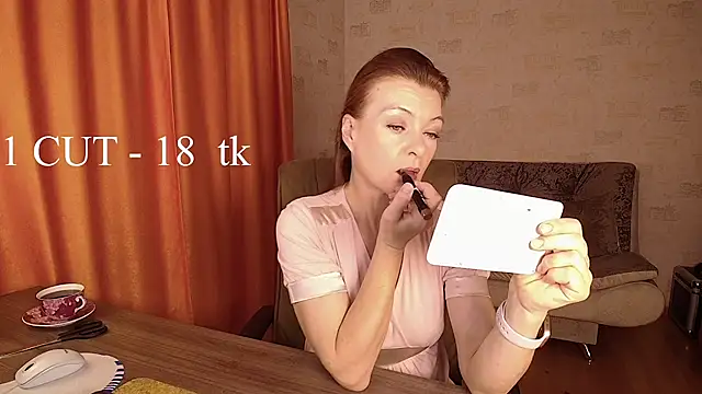 Snapshot of Milla_Vanilla_ chatting on October 27, 2025, 10:49 am Milla Vanilla online show from October 27, 2025, 10:49 am