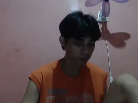 Snapshot of Kyoshi_19 chatting on November 18, 2025, 10:51 am Kyoshi 19 online show from November 18, 2025, 10:51 am