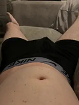 naughtycoupl98 online show from February 22, 2026, 11:39 pm