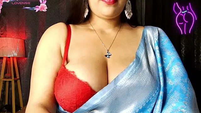 Snapshot of MissNasha chatting on November 17, 2025, 9:02 am MissNasha online show from November 17, 2025, 9:02 am