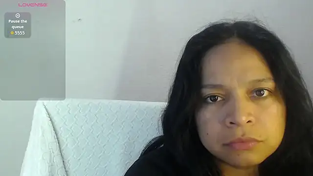 Sara cute92 online show from October 30, 2025, 5:06 am