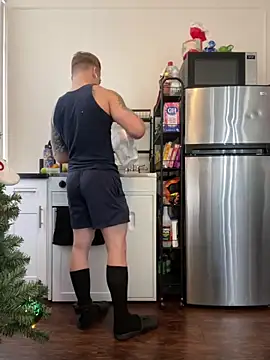 Snapshot of King_Kev_ chatting on November 13, 2025, 5:28 pm King Kev online show from November 13, 2025, 5:28 pm