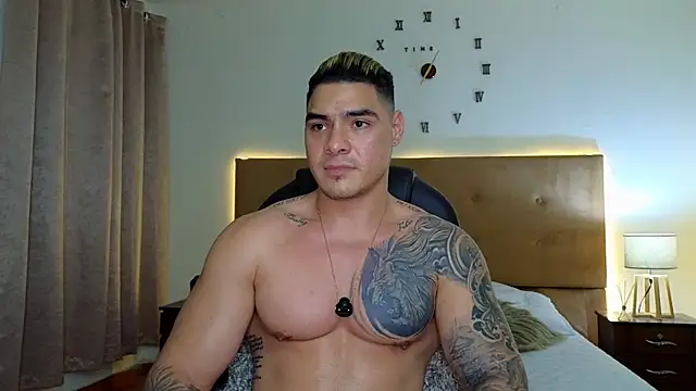 Snapshot of Steven_Velez chatting on October 30, 2025, 12:53 am Steven Velez online show from October 30, 2025, 12:53 am