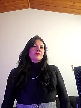 Snapshot of karla_valk1 chatting on April 30, 2026, 2:24 pm karla valk1 online show from April 30, 2026, 2:24 pm