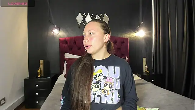 Widny Beaumont online show from October 26, 2025, 3:40 am