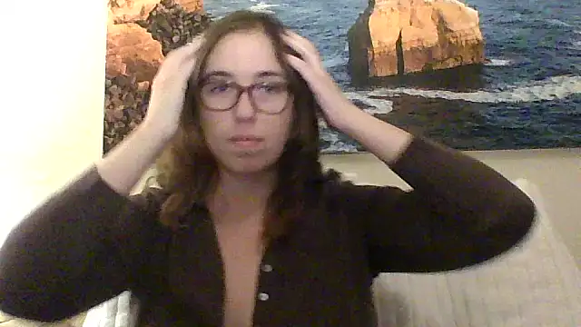 sweetsocalgirl online show from February 4, 2026, 4:07 am