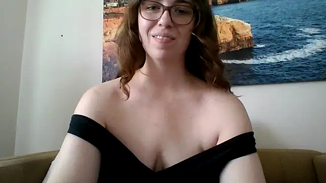 sweetsocalgirl online show from April 23, 2026, 9:38 pm