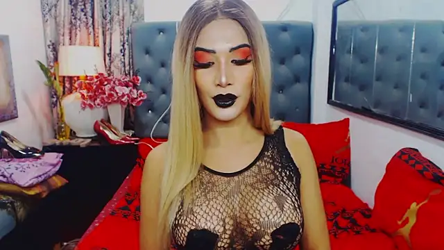 Snapshot of Mistress4fun chatting on February 22, 2026, 7:22 am Mistress4fun online show from February 22, 2026, 7:22 am