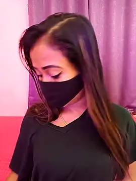 Puja-baby online show from November 18, 2025, 10:45 pm