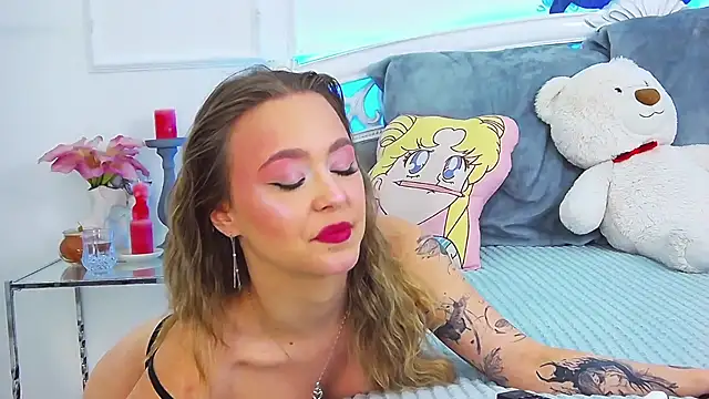 EvaMenders online show from March 11, 2026, 2:55 pm