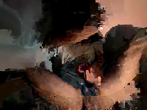 Snapshot of Yeff__ chatting on September 20, 2025, 3:55 am Yeff online show from September 20, 2025, 3:55 am