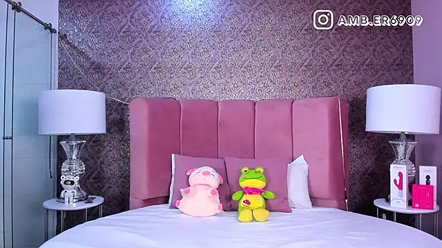 amber sparkle online show from March 27, 2026, 12:39 pm