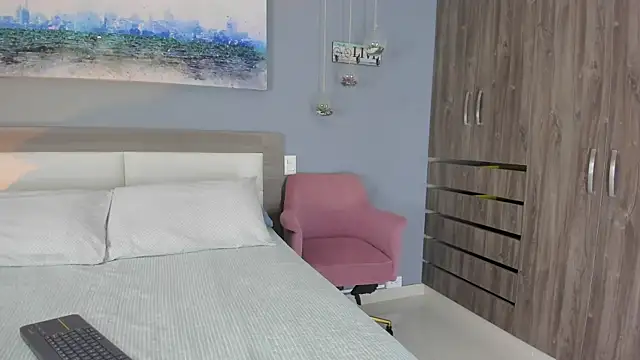 Abby-Torres online show from October 24, 2025, 3:49 am