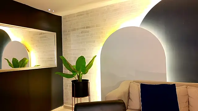 Snapshot of AgathaKondo_ chatting on November 6, 2025, 9:19 pm AgathaKondo online show from November 6, 2025, 9:19 pm