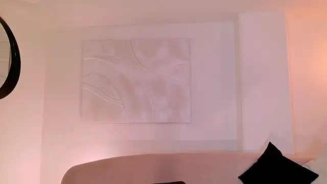 Snapshot of AgathaKondo_ chatting on November 1, 2025, 8:46 pm AgathaKondo online show from November 1, 2025, 8:46 pm