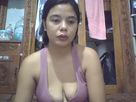 sweet heaven00 online show from March 26, 2026, 1:48 am