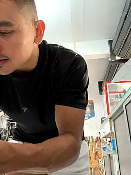 Snapshot of Terra-22cm chatting on October 24, 2025, 1:43 pm Terra-22cm online show from October 24, 2025, 1:43 pm