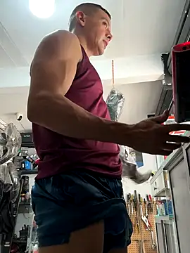 Snapshot of Terra-22cm chatting on October 21, 2025, 5:34 pm Terra-22cm online show from October 21, 2025, 5:34 pm