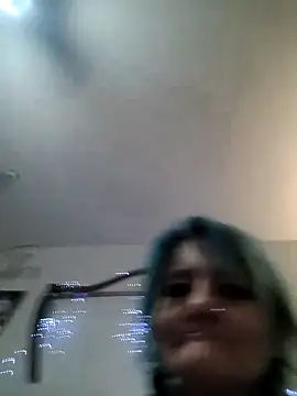 Evieskyyxh online show from September 18, 2025, 12:35 am