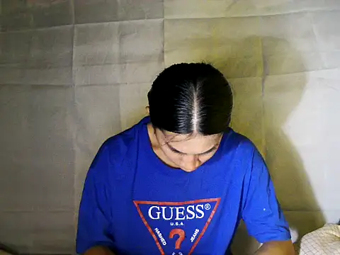 Asian PrettyAle online show from December 1, 2025, 2:18 pm