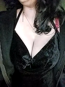 Snapshot of your_avni chatting on December 19, 2025, 8:44 pm your avni online show from December 19, 2025, 8:44 pm