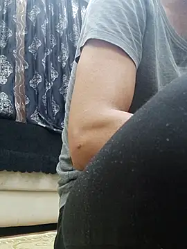 Apooabe online show from September 18, 2025, 12:57 am