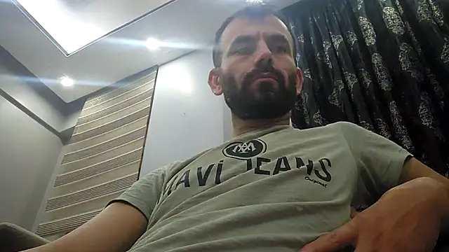 Apooabe online show from December 15, 2025, 1:44 am