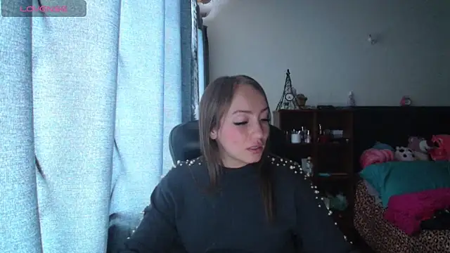 Snapshot of SexyBlondieY chatting on October 16, 2025, 8:17 pm SexyBlondieY online show from October 16, 2025, 8:17 pm