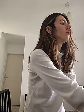 sweetsinxxx online show from April 9, 2026, 4:24 pm