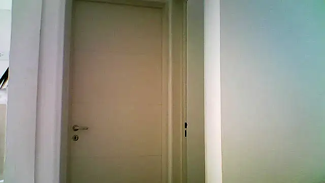 Snapshot of sweetsinxxx chatting on October 2, 2025, 5:27 pm sweetsinxxx online show from October 2, 2025, 5:27 pm