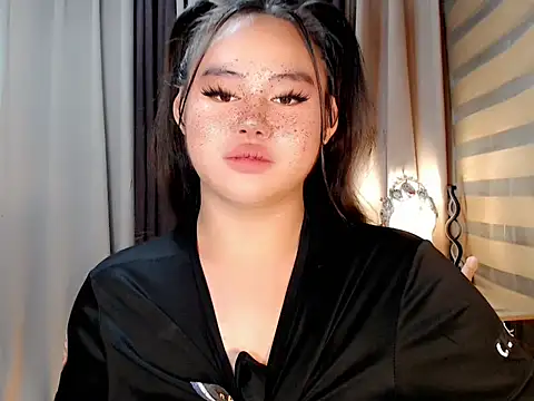 ursexy ceciliaxx online show from October 27, 2025, 5:25 pm