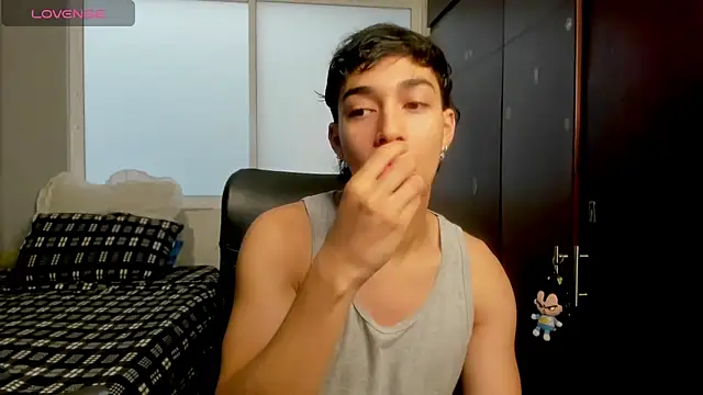 Noxx starkK online show from December 2, 2025, 8:21 pm