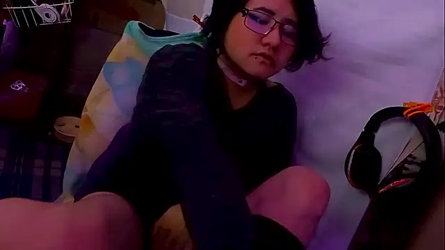 Ftm Bunny online show from December 22, 2025, 10:48 am