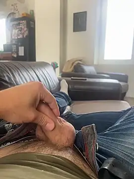 Snapshot of carapace31 chatting on October 5, 2025, 11:34 am carapace31 online show from October 5, 2025, 11:34 am