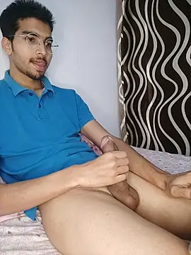 Sweetfucker  online show from March 1, 2026, 7:41 am