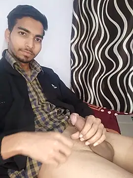 Snapshot of Sweetfucker_ chatting on November 19, 2025, 8:36 am Sweetfucker online show from November 19, 2025, 8:36 am