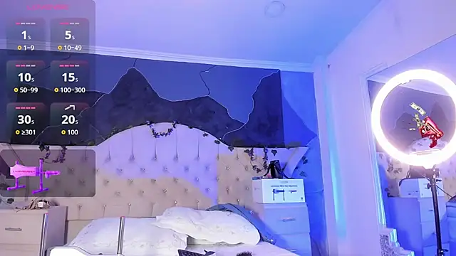 AmbarFoxx  online show from April 20, 2026, 6:16 am