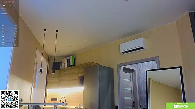 miss bubbles  online show from March 25, 2026, 12:22 am