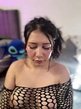 snow doll online show from March 20, 2026, 7:59 pm