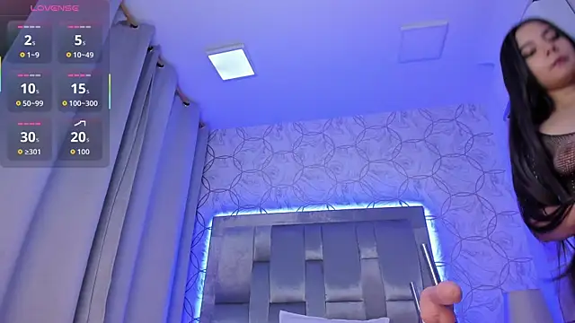 AlliceWinter online show from November 11, 2025, 12:55 pm