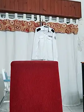 Bradd 32 online show from February 6, 2026, 2:29 am