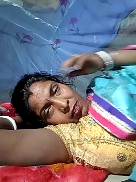 Savita992 online show from March 4, 2026, 8:16 pm