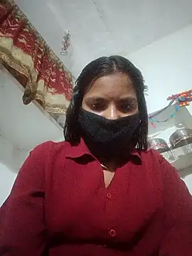 Daisygirl9 online show from October 13, 2025, 2:40 pm